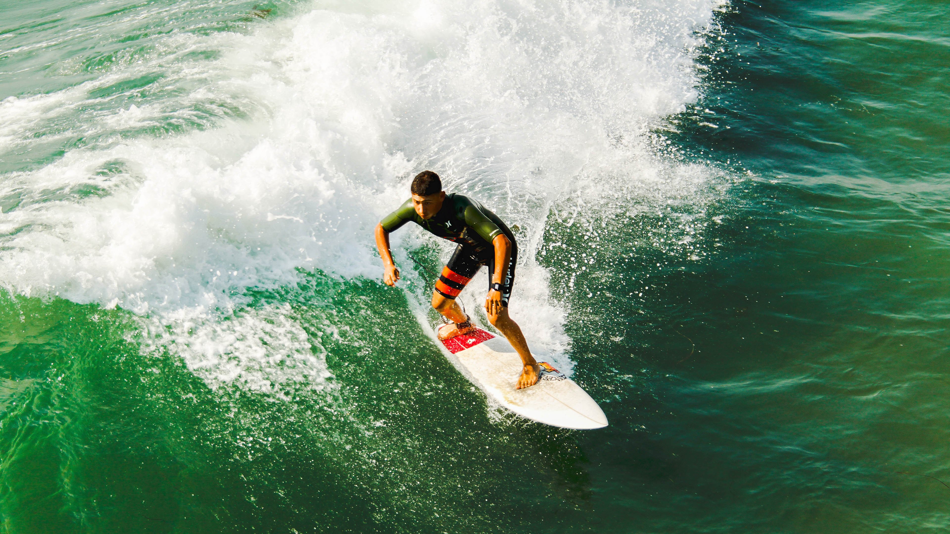 赛尔·阿尔斯塔：站在防线前沿，稳固南非队的世界地位，阿尔塞钦